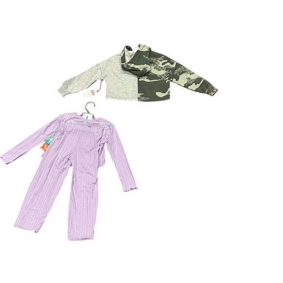3 Piece girls clothing Size 5/6.  1 Outfit & 1 Justice Hoodie Camo Green Purple - Picture 2 of 9